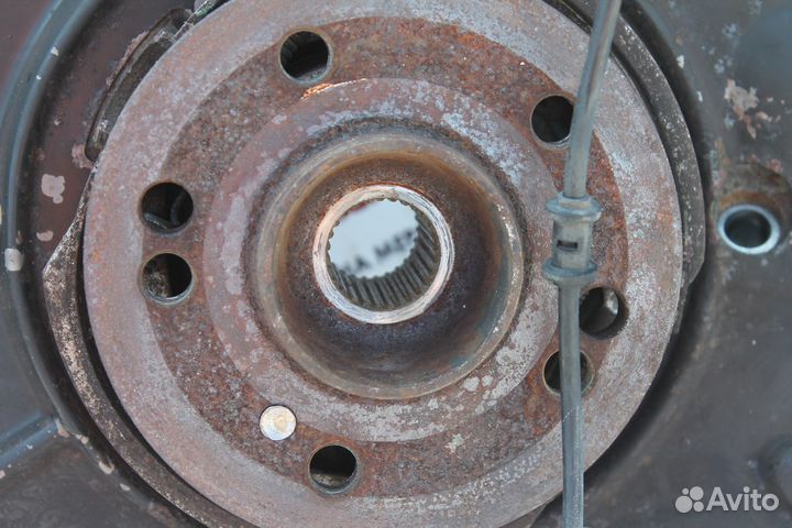 Цапфа задняя w220 Мерседес