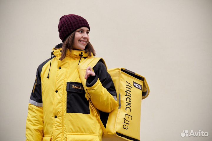 Подработка с 18 лет в Яндекс.Еда (без опыта)