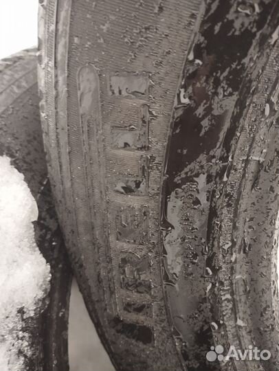 Pirelli 176A2 CE11 TL 235/60 R18