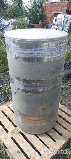 Топливный бак scania 1879637