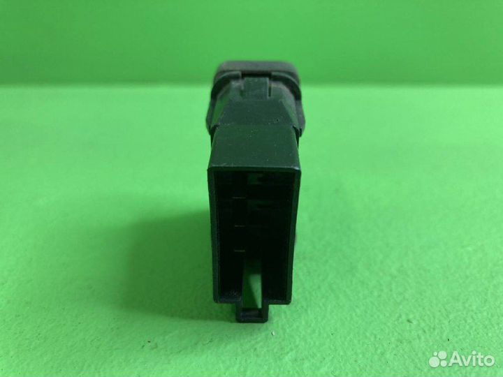 Выключатель клавишный MAN TGA