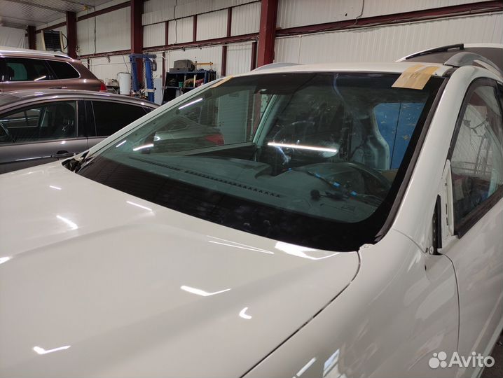 Лобовое стекло SsangYong New Actyon (2011+) ощ