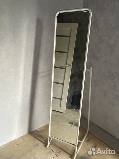 Зеркало напольное IKEA