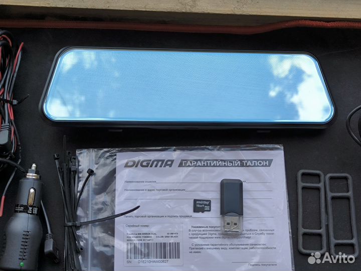 Видеорегистратор FreeDrive 606 Mirror Dual