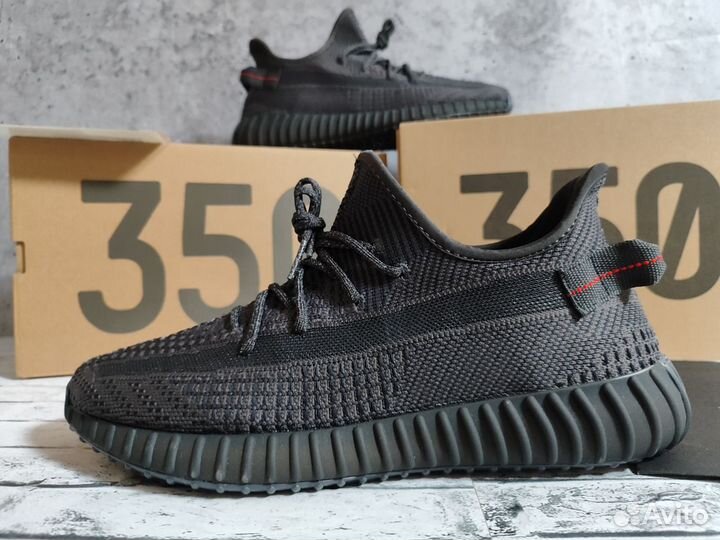 Adidas yeezy boost 350 v2 black 46-49