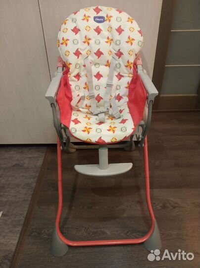 Детский стульчик для кормления