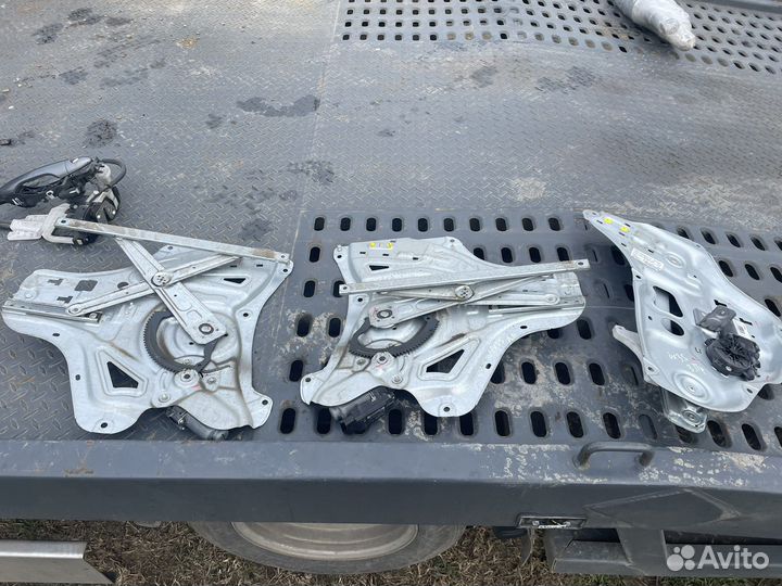 Стеклоподъемник hyundai ix35