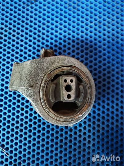 Подушка двс Mitsubishi RVR 4g63