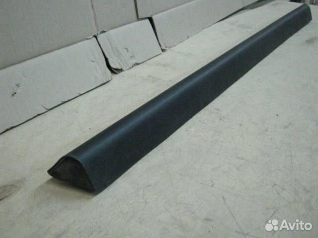 Молдинг двери передней левой mazda CX-7 (07-12)