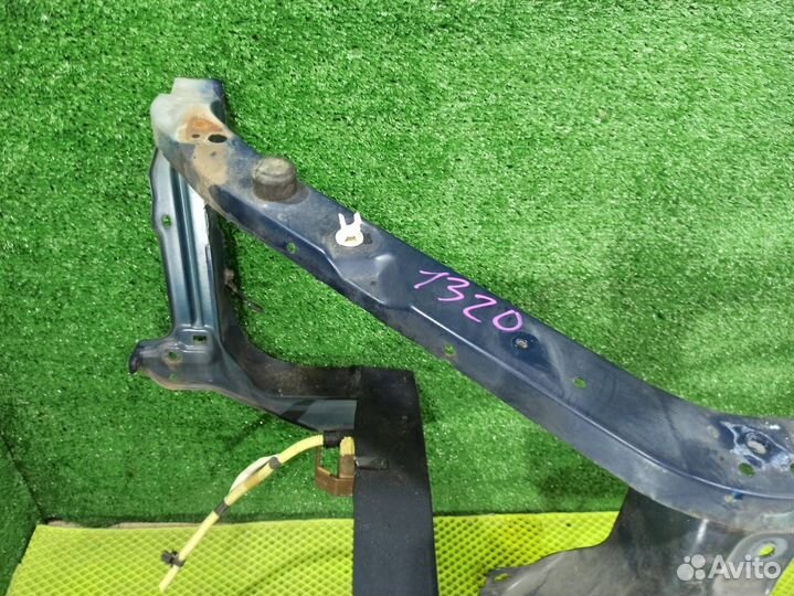 Рамка радиатора Mitsubishi Airtrek