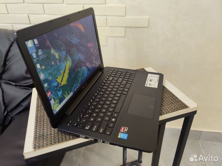 Asus / Intel Core i5 / Radeon