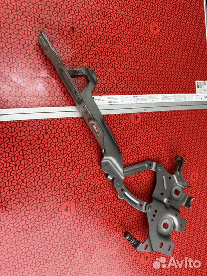 Петля капота П mini F54 41007438920