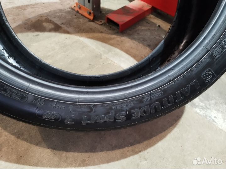 Michelin Latitude Sport 3 265/40 R21 Y