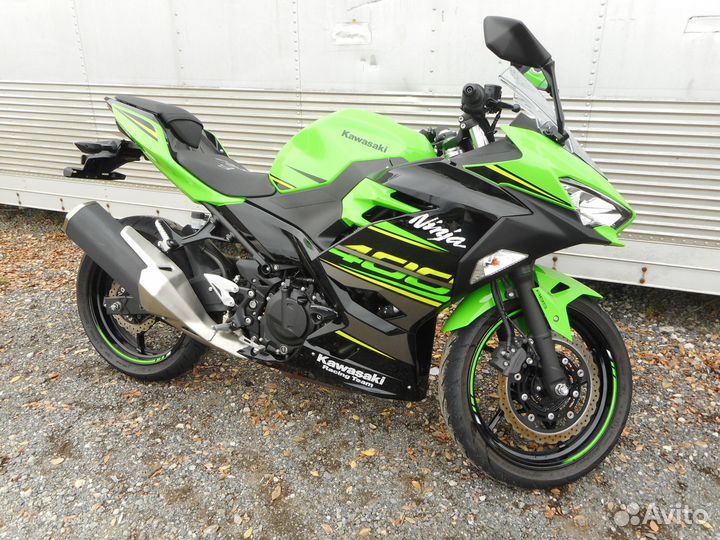 Kawasaki ninja 400R ABS No. B10761