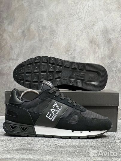 Кроссовки Armani