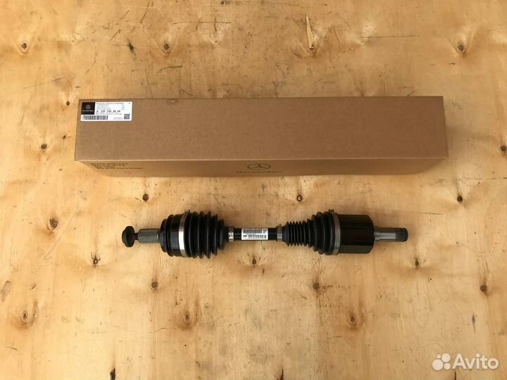 Привод передний правый Mercedes C200 C250 W205