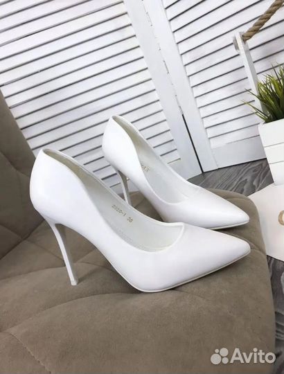 Туфли женские белые 38 размер
