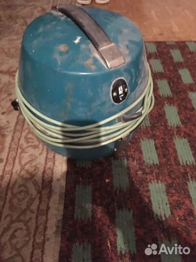 Пылесос Вихрь