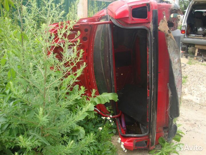 Запчасти на audi 100 c3