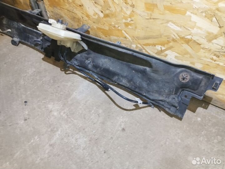 Панель жабо Ford Transit Connect 02-13