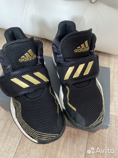 Кроссовки Adidas Оригинал 32