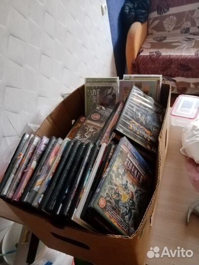 Коробка игр и фильмов