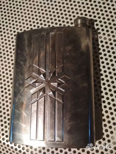 Фляжка из нержавейки