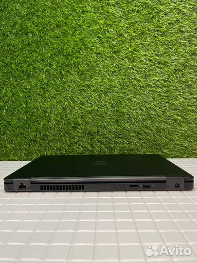 Ноутбук Dell latitude 5491