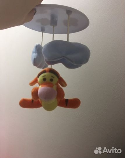 Мобиль на детскую кроватку