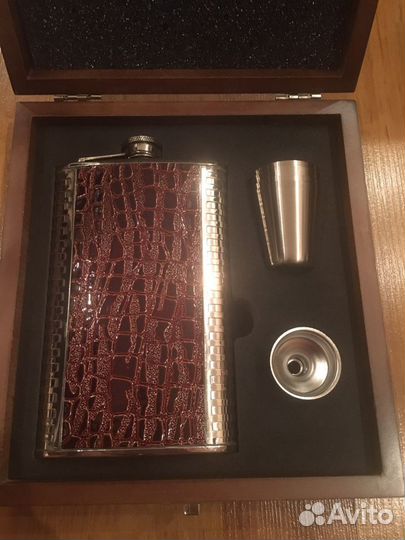 Фляга подарочный набор