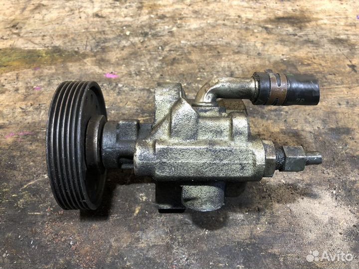 Насос гидроусилителя руля Renault 7700417308