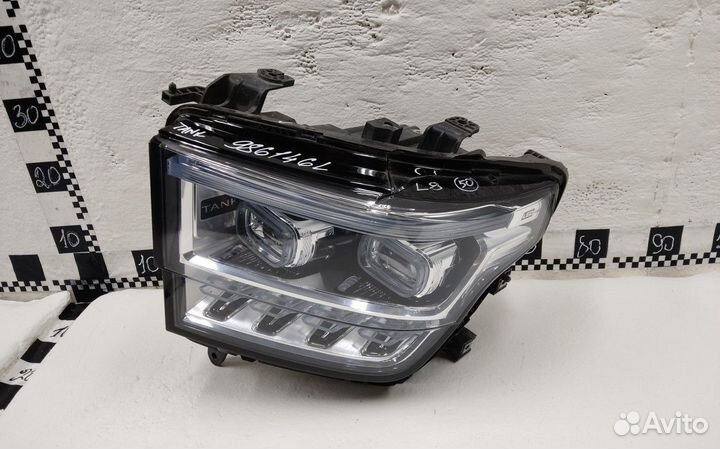 Фара левая Tank 500 LED