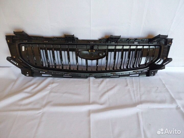 6013045200 Решетка радиатора Geely Emgrand новый