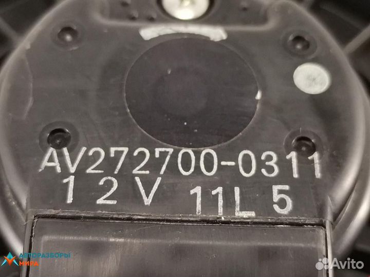 Моторчик печки Toyota Yaris XP9 2009 871030D101