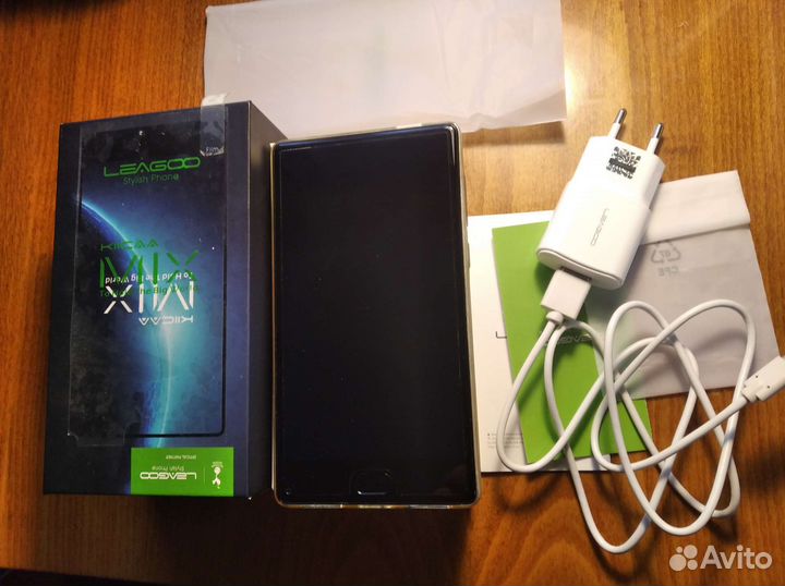 Leagoo KIICAA Mix, 3/32 ГБ