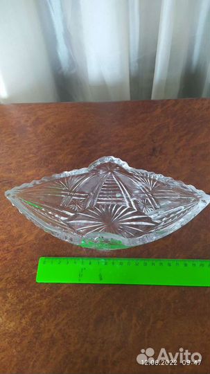 Хрустальная ваза