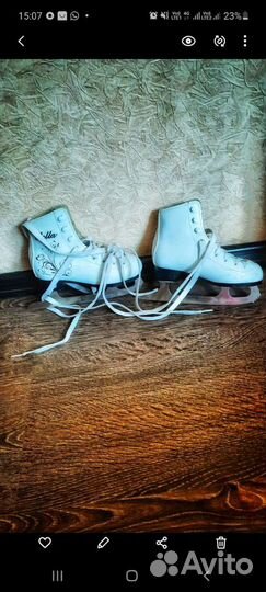 Продаются коньки для девочки, в идеальном состояни
