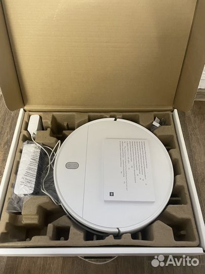 Робот пылесос xiaomi mi robot vacuum mop essential