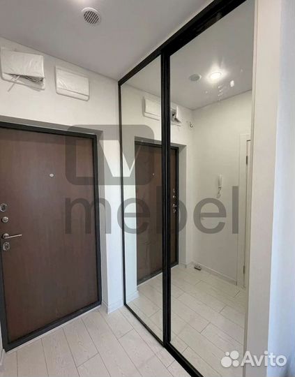 Встраиваемый шкаф