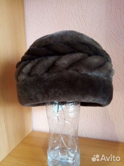 Шапки женские