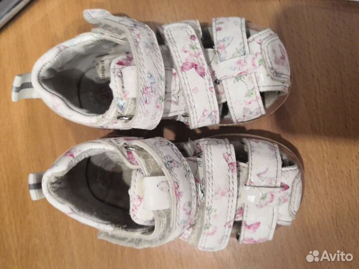Обувь для девочки