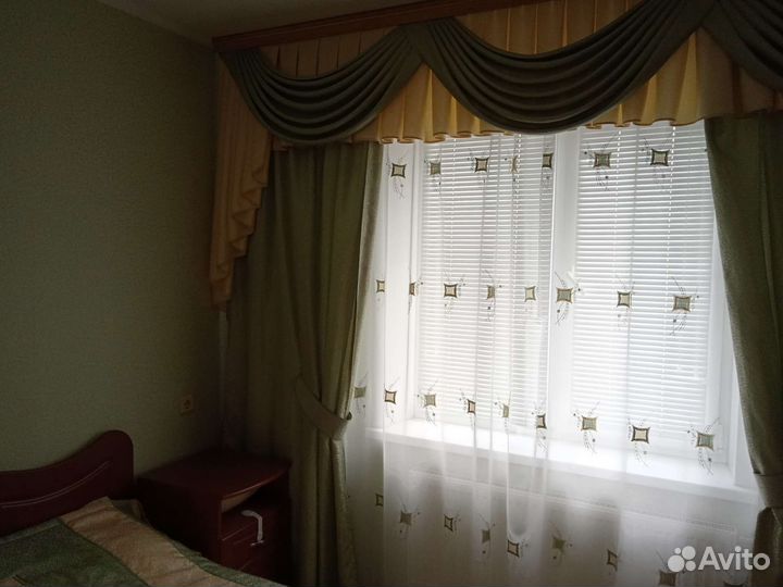 Шторы с ламбрекеном+ покрывало