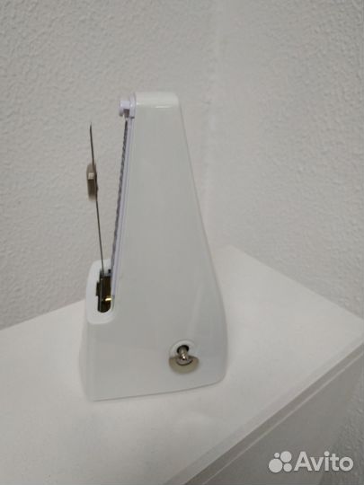 Метроном механический