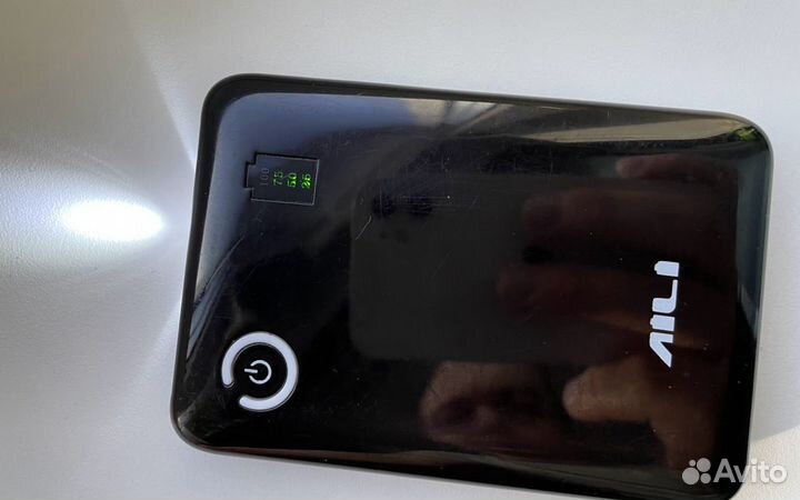 Powerbank c фонариком и 4* 18650 аккумуляторах