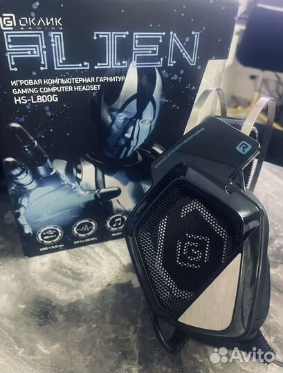 Игровые наушники Oklick HS-L800G черный