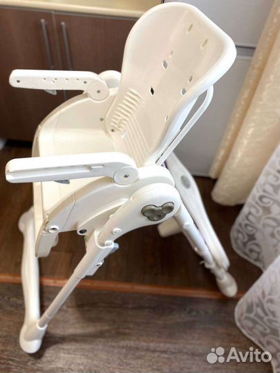 Стулчик для кормления brevi b fun