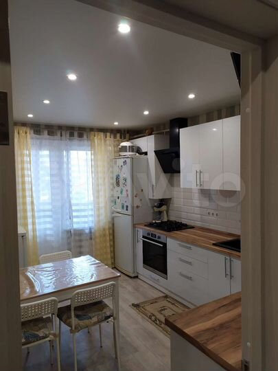 3-к. квартира, 63 м², 1/10 эт.