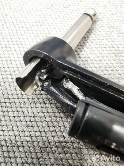 Патчи для гитары и кабели для аудио