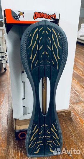 Скейт новый с коробкой и документаии Охeloboard