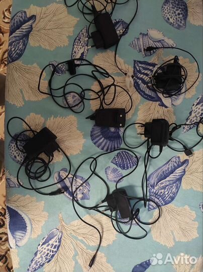 Зарядные устройства для тел. Samsung, nokia и т.д